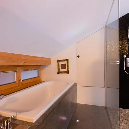 Alpenappartement Bergkönig * Warth (Vorarlberg)