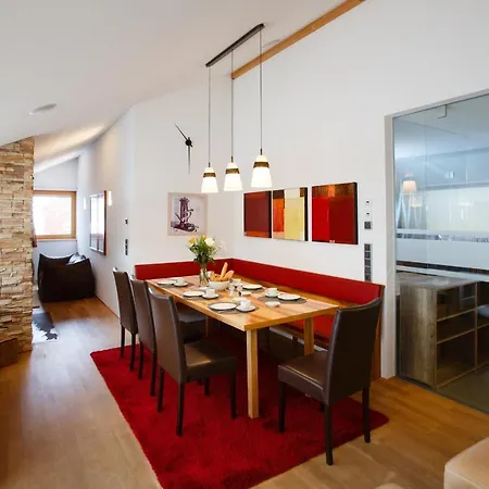 Alpenappartement Bergkoenig * Warth (Vorarlberg)